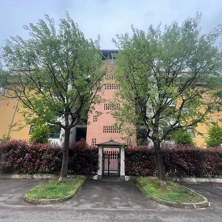 Elegante Casa -rho Fiera Apartamento *